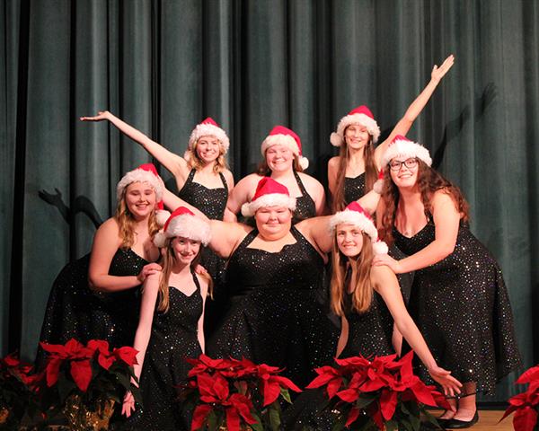 Show Choir posing for a picture.